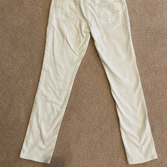 American Eagle White Jeans, Skinny, Stretch, Size 6 - Picture 5 of 5